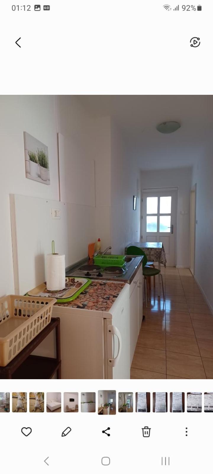 Apartament Zeleno